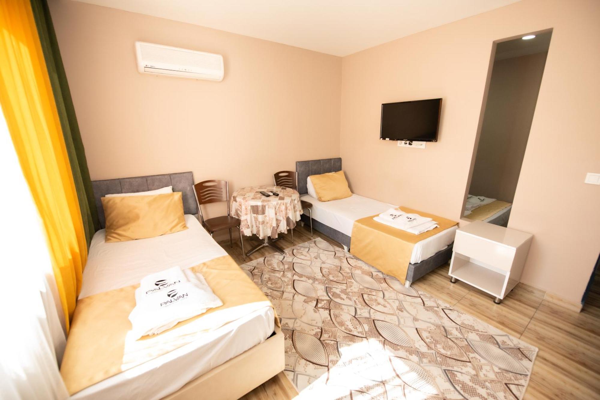Palvan Hotel Анталия Екстериор снимка