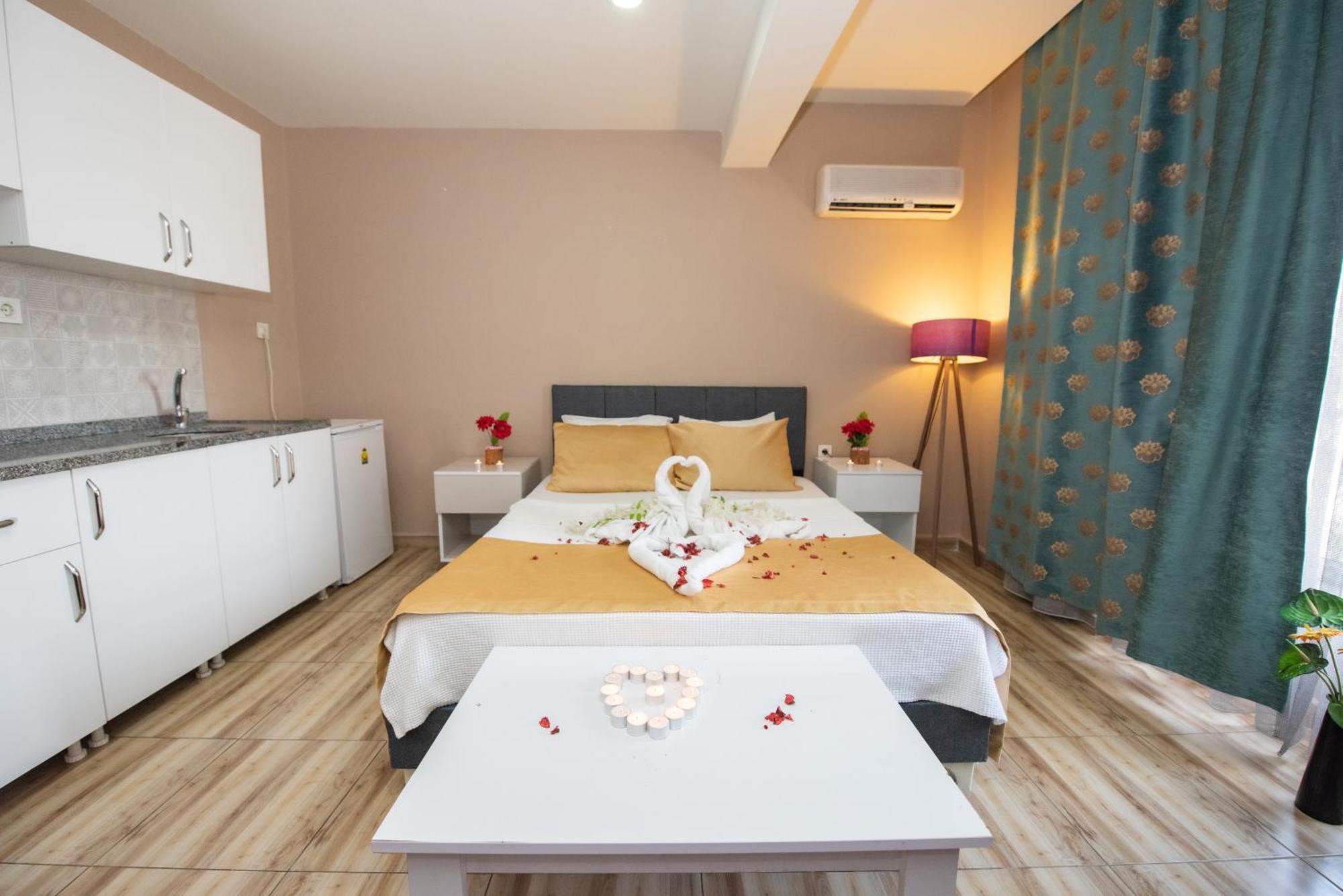 Palvan Hotel Анталия Екстериор снимка